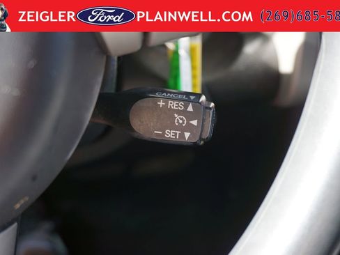 Used 2014 Toyota FJ Cruiser 4WD w/ Convenience Package image 26