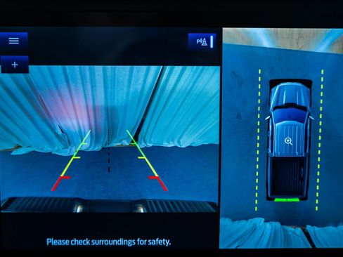 Used 2023 Ford F150 Platinum w/ Max Trailer Tow Package image 59