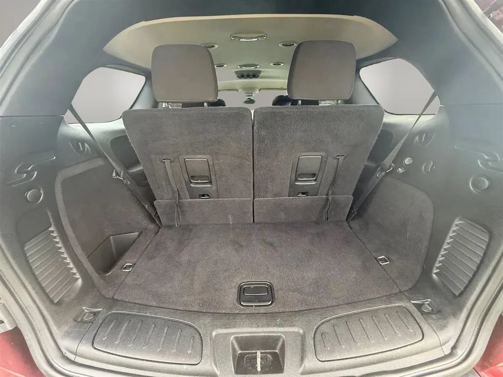 Used 2018 Dodge Durango SXT w/ Quick Order Package 2BB AWD/4WD image 36