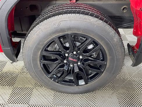 Certified 2025 GMC Sierra 1500 Elevation image 18