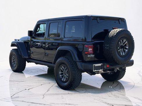 Used 2024 Jeep Wrangler Unlimited Rubicon 392 image 3