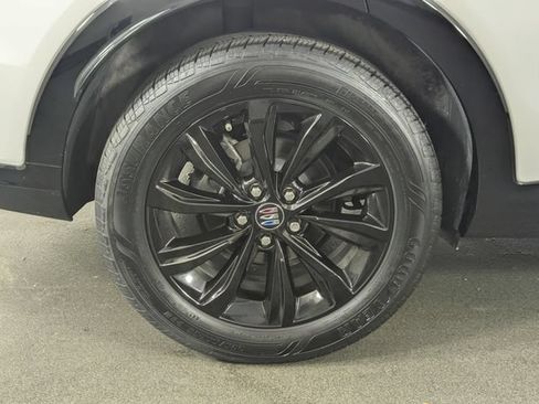 Used 2024 Buick Envista Sport Touring w/ Convenience II Package FWD image 13