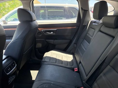 Used 2021 Honda CR-V Touring image 4
