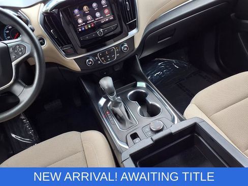 Used 2022 Chevrolet Traverse LS AWD/4WD image 10