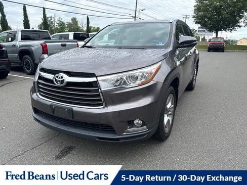 Used 2015 Toyota Highlander Limited AWD/4WD image 18