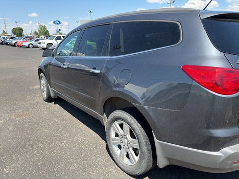 Used 2012 Chevrolet Traverse LT AWD/4WD image 3