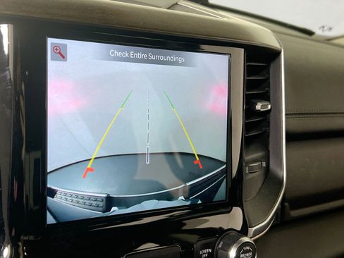 Used 2022 RAM 1500 Laramie image 12