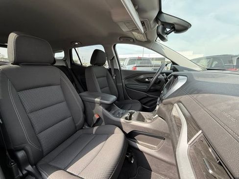 Used 2024 GMC Terrain SLE w/ Driver Convenience Package AWD/4WD image 7