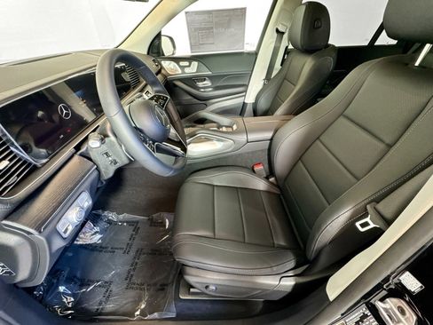 New 2026 Mercedes-Benz GLS 450 4MATIC image 18