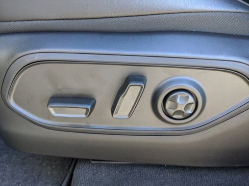 New 2025 Jeep Grand Cherokee L Limited w/ Black Appearance Package image 54