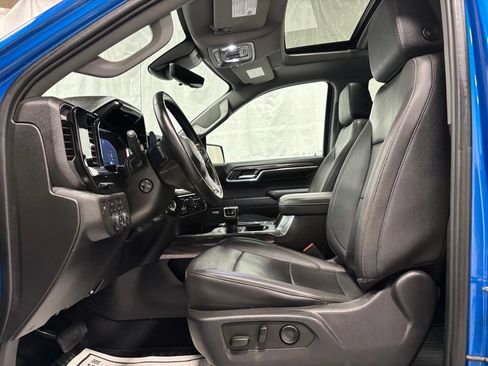 Used 2023 Chevrolet Silverado 1500 LTZ w/ LTZ Premium Package AWD/4WD image 14