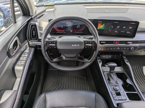 Certified 2026 Kia Sorento S w/ S Panoramic Sunroof Package FWD image 13