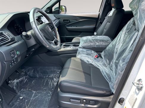 New 2025 Honda Ridgeline TrailSport image 9