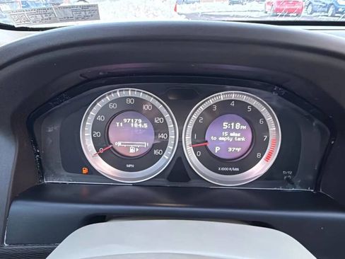 Used 2013 Volvo XC60 T6 image 17