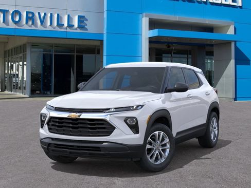 New 2026 Chevrolet TrailBlazer LS FWD image 6