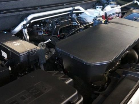 Used 2026 Chevrolet Colorado ZR2 w/ Technology Package image 71