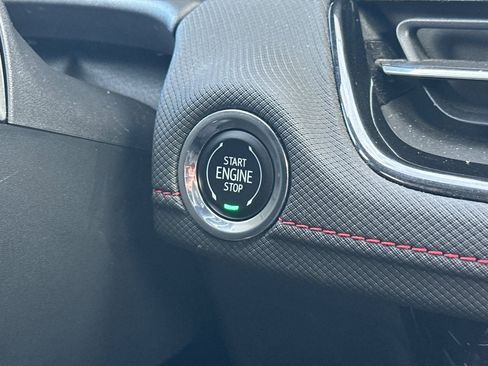 Used 2024 Chevrolet TrailBlazer RS w/ Convenience Package image 22