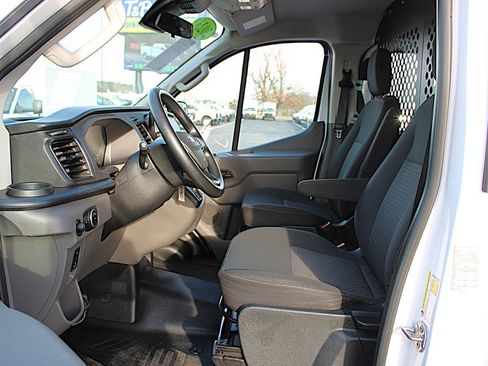 Used 2023 Ford Transit 250 Low Roof w/ Exterior Upgrade Package image 15