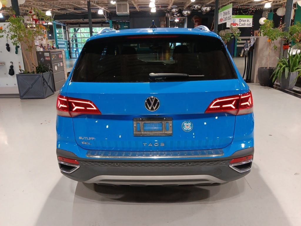 Used 2022 Volkswagen Taos SEL FWD image 11