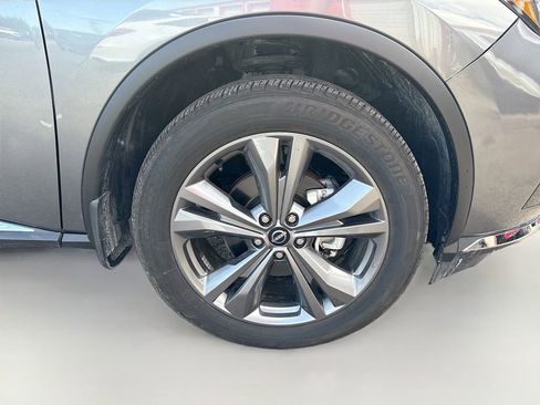 Used 2024 Nissan Murano Platinum w/ Cargo Package image 32