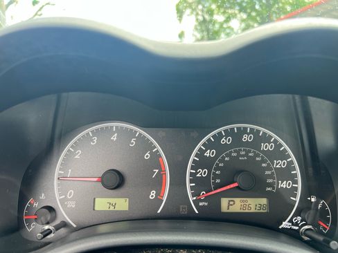 Used 2013 Toyota Corolla LE Special Edition image 11