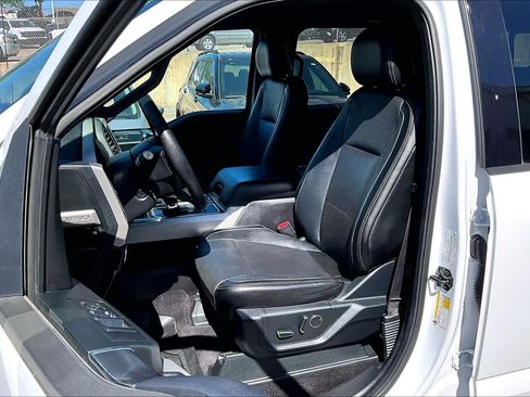 Used 2016 Ford F150 Lariat w/ Equipment Group 502A Luxury image 8