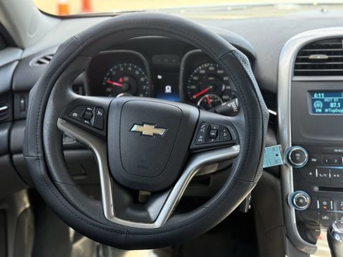 Used 2015 Chevrolet Malibu LS image 22