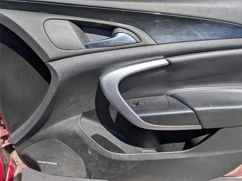 Used 2013 Buick Regal GS image 37