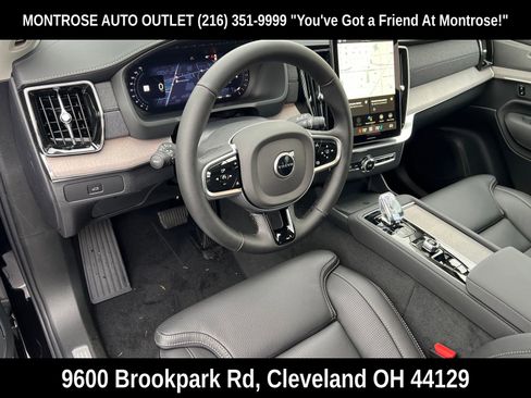 New 2026 Volvo XC90 B6 Ultra w/ Protection Package image 12