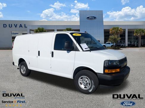 Used 2023 Chevrolet Express 2500 WORK VAN w/ Driver Convenience Package image 1