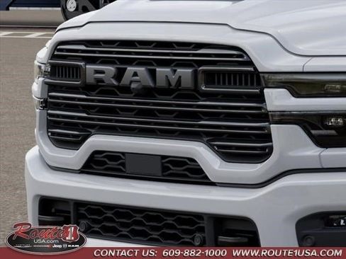 New 2026 RAM 2500 Laramie AWD/4WD image 8