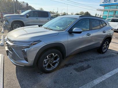 Used 2024 Chevrolet Trax LT