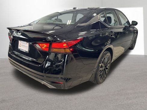 New 2026 Nissan Altima 2.5 SV w/ SV Special Edition Package FWD image 41