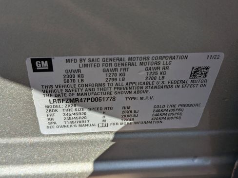 Used 2023 Buick Envision Preferred w/ Sport Touring Package image 35