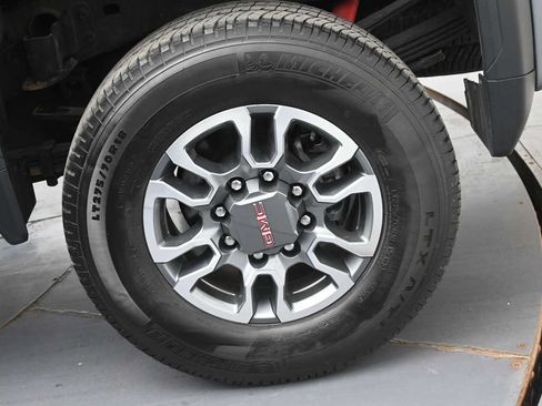 Used 2024 GMC Sierra 3500 Pro AWD/4WD image 5
