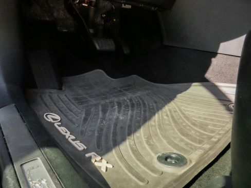 Used 2015 Lexus NX 200t FWD w/ Premium Package image 17