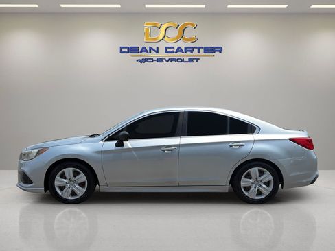 Used 2018 Subaru Legacy 2.5i AWD/4WD image 2