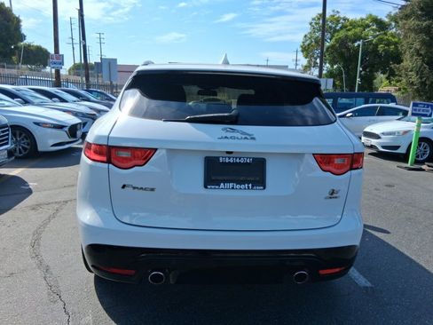 Used 2017 Jaguar F-PACE S AWD/4WD image 5