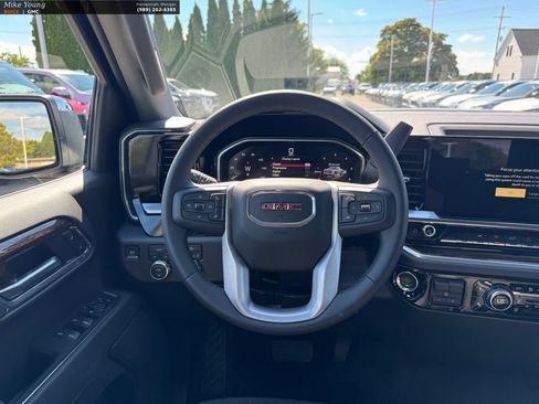 New 2026 GMC Sierra 1500 SLE w/ Max Trailering Package AWD/4WD image 13