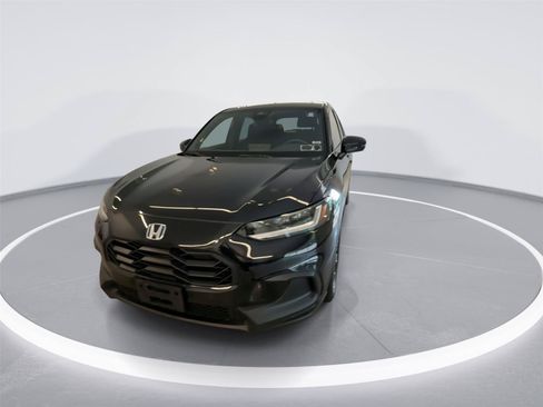 Used 2023 Honda HR-V Sport image 2