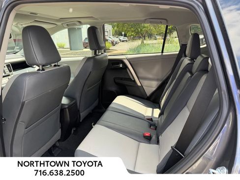 Used 2013 Toyota RAV4 Limited AWD/4WD image 12