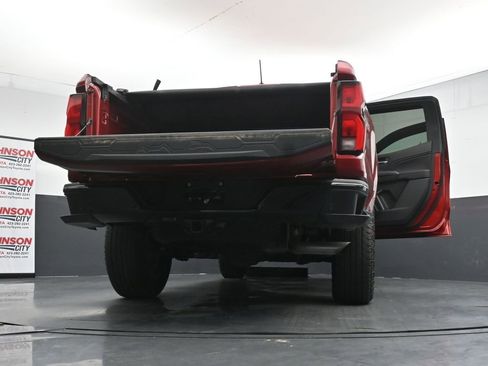 Used 2023 Chevrolet Colorado Z71 w/ Advanced Trailering Package AWD/4WD image 29