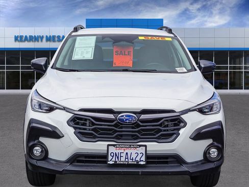 Used 2024 Subaru Crosstrek 2.5i Limited w/ Crosstrek Mirror Package AWD/4WD image 2