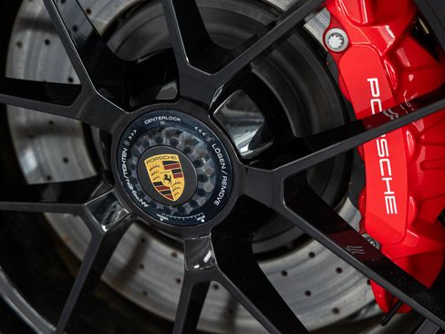 Used 2026 Porsche 911 Carrera GTS RWD image 17