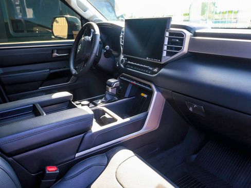 Used 2024 Toyota Tundra Limited AWD/4WD image 3