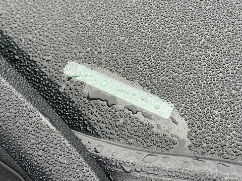 Used 2021 Chevrolet Blazer LT w/ Sound & Technology Package image 5