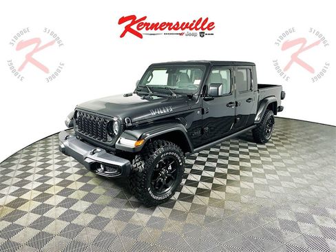 New 2025 Jeep Gladiator Willys image 3