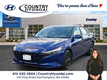 Used 2023 Hyundai Elantra SEL w/ Cargo Package