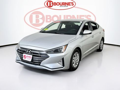 Used 2020 Hyundai Elantra SE w/ Cargo Package (C1) FWD image 4