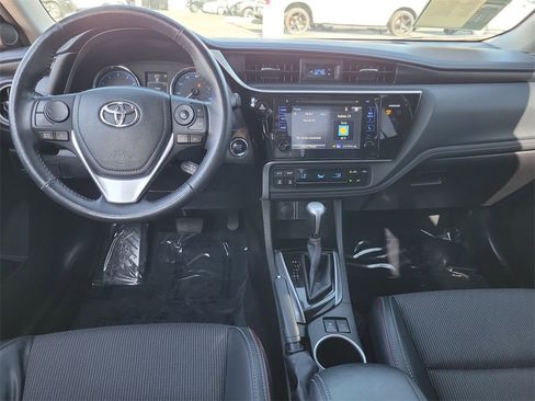 Used 2017 Toyota Corolla SE 50th Anniversary image 5